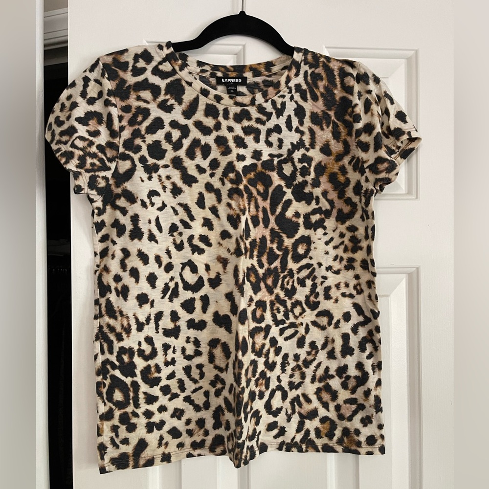 Express T-Shirt
